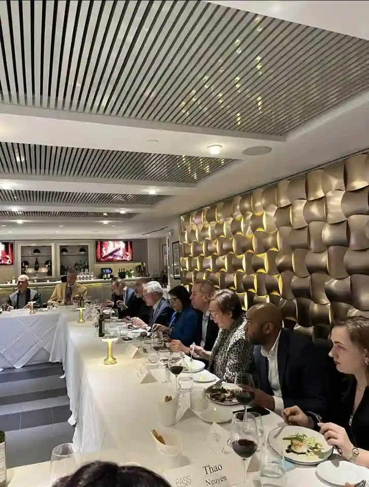 Американські лідери зустрілись із вінницьким лікарем у Вашингтоні: обговорили підтримку української медицини