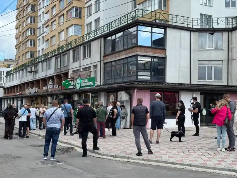 Протести замість новосілля: мешканці вінницького ЖК вимагають від забудовника виконати обіцянки